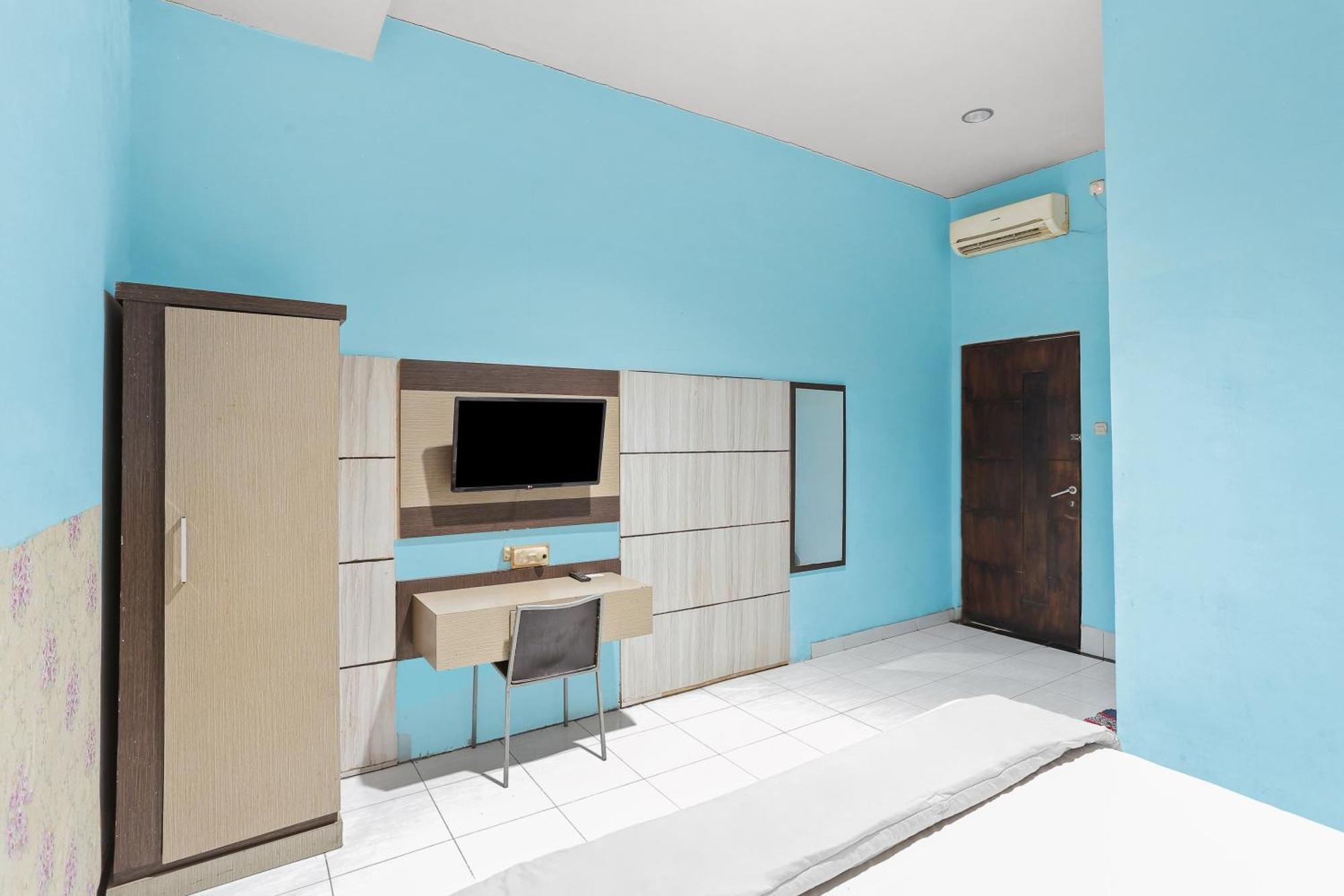 Oyo 93046 Hotel Fortuna Parepare المظهر الخارجي الصورة