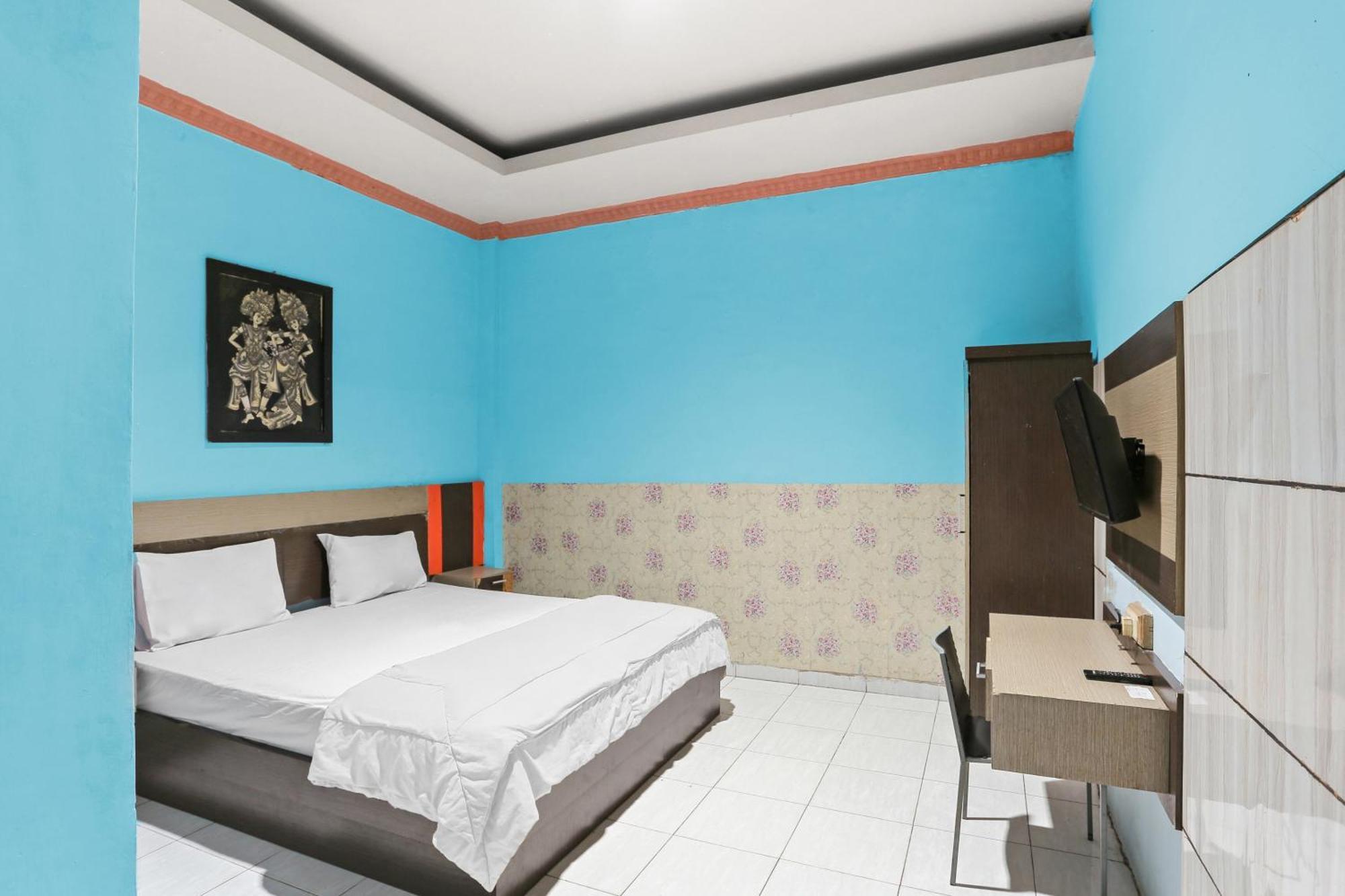 Oyo 93046 Hotel Fortuna Parepare المظهر الخارجي الصورة